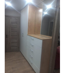 Комплект мебели в прихожую Комплект мебели в прихожую